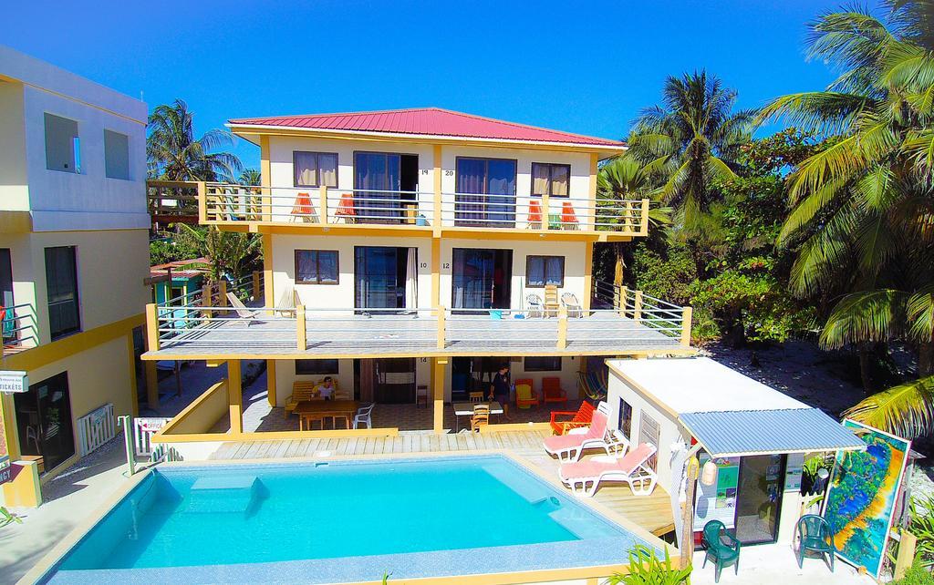 Popeye'S Beach Resort San Pedro  Bagian luar foto