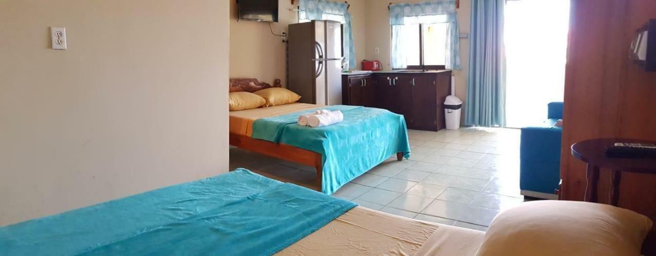 Popeye'S Beach Resort San Pedro  Bagian luar foto